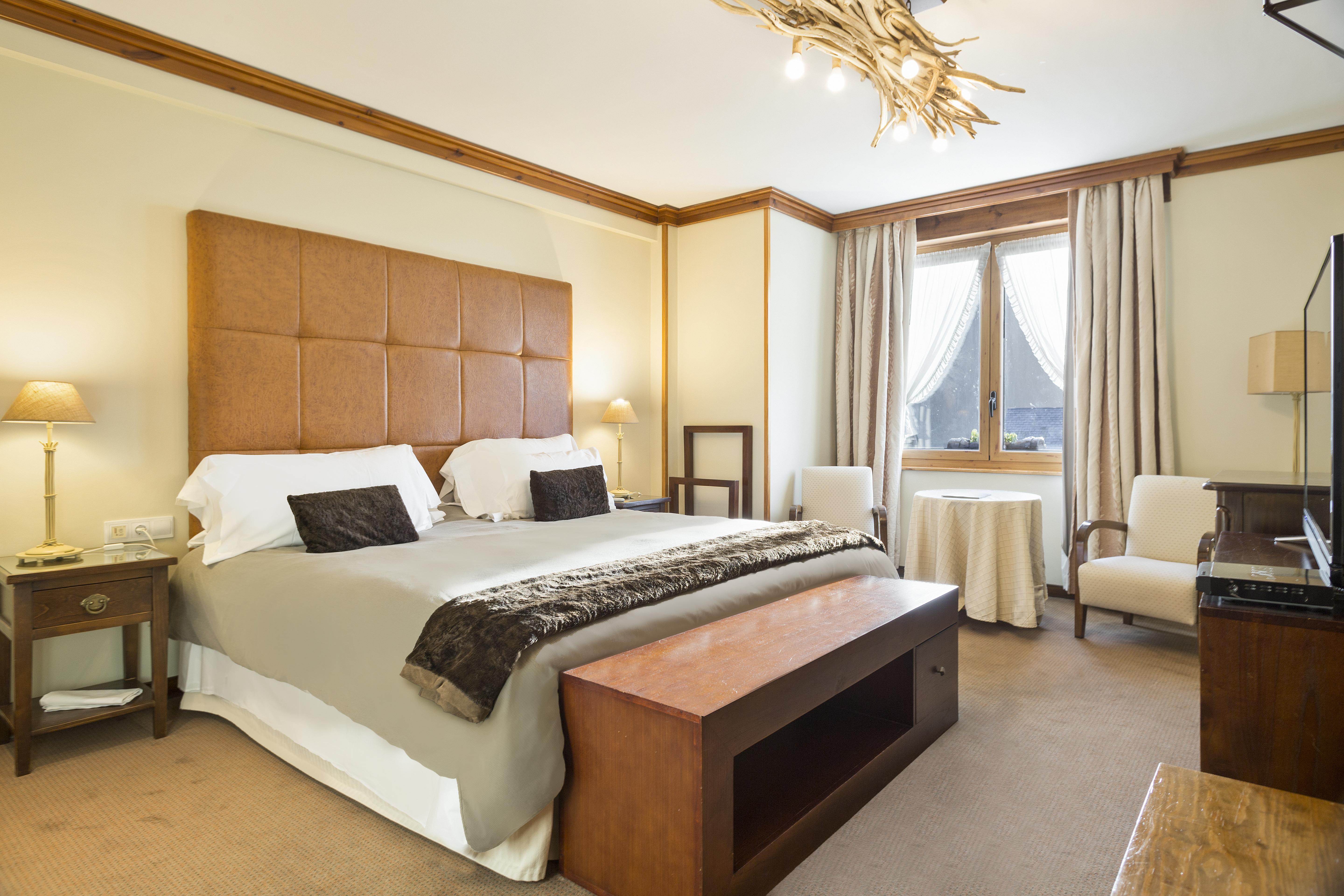 Eurostars La Pleta Hotel Baqueira Beret Bagian luar foto