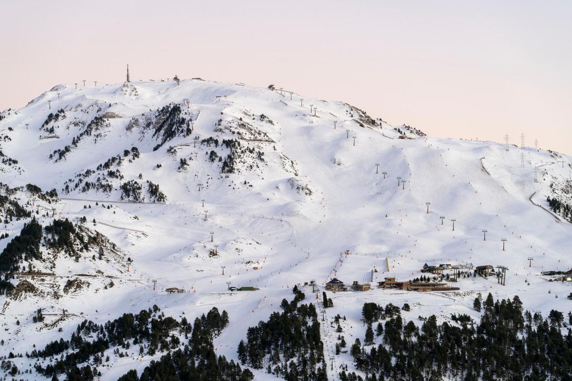 Eurostars La Pleta Hotel Baqueira Beret Bagian luar foto
