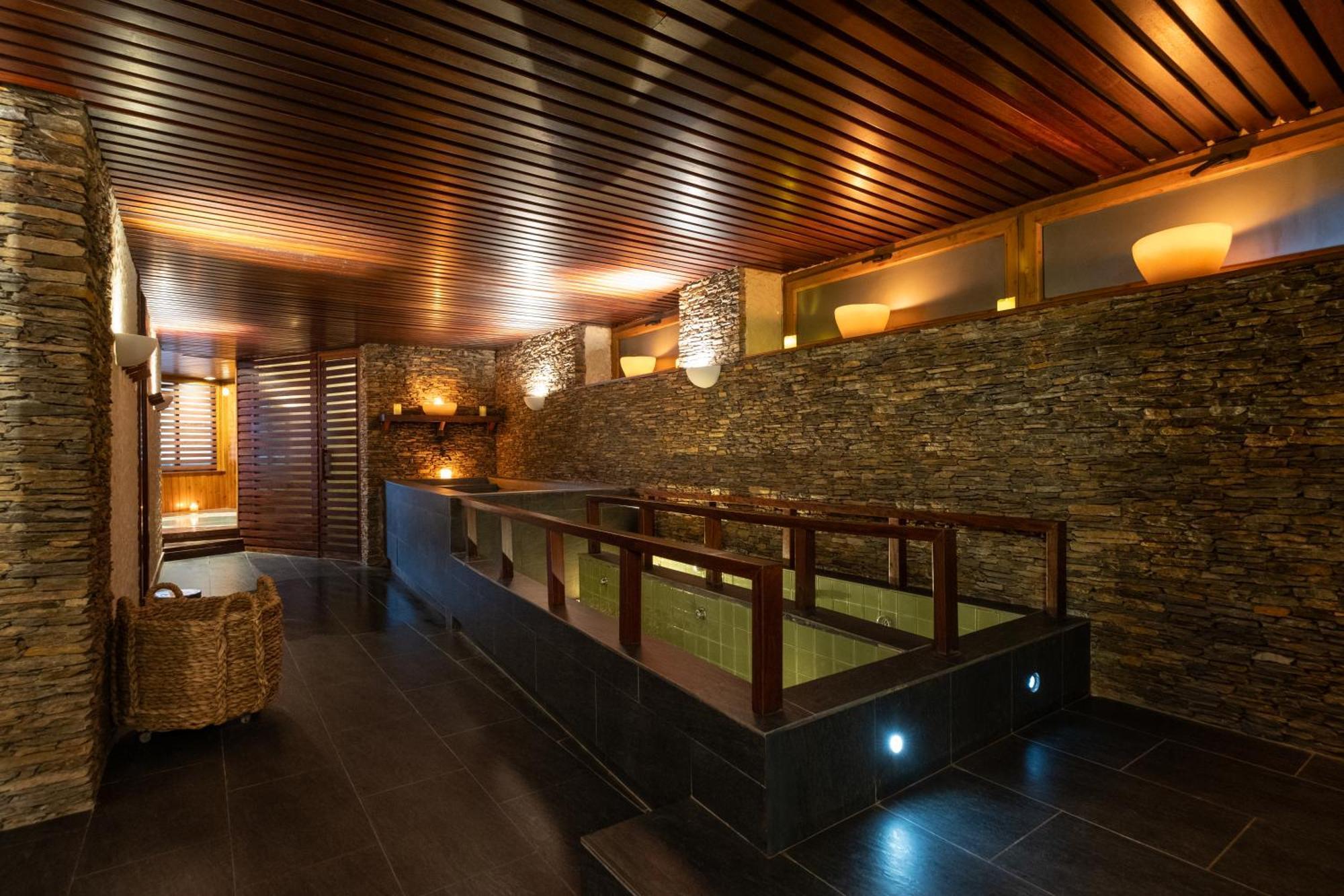 Eurostars La Pleta Hotel Baqueira Beret Bagian luar foto